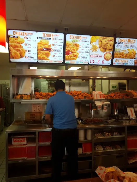 Popeyes Louisiana Kitchen Picture 4