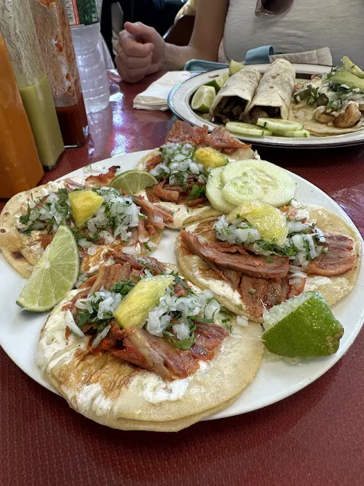 Taqueria La Casita Picture 2