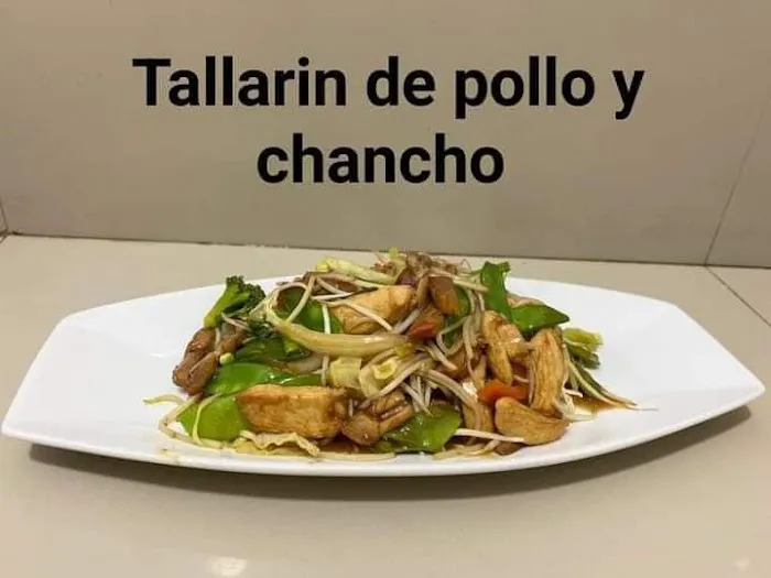 Chifa my yen peruano Picture 2