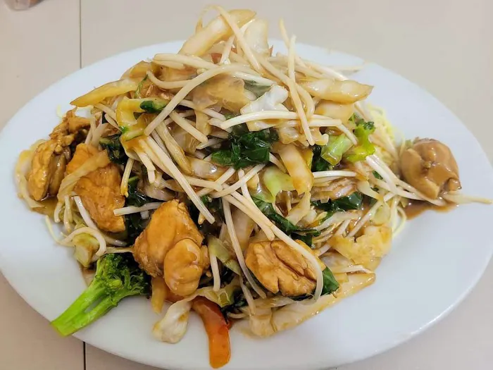 Chifa my yen peruano Picture 7