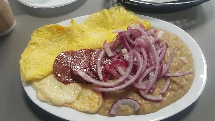 Antojitos Mexicanos Kikos Picture 3