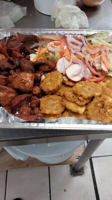 Jorge's Pizza & Pasta Restaurant Picture 6