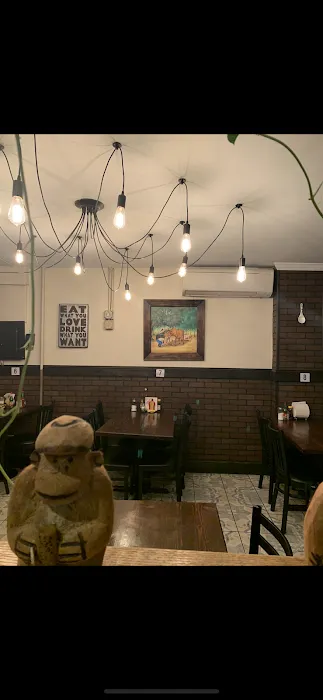 Kylie's Restaurant & Bakery Picture 9