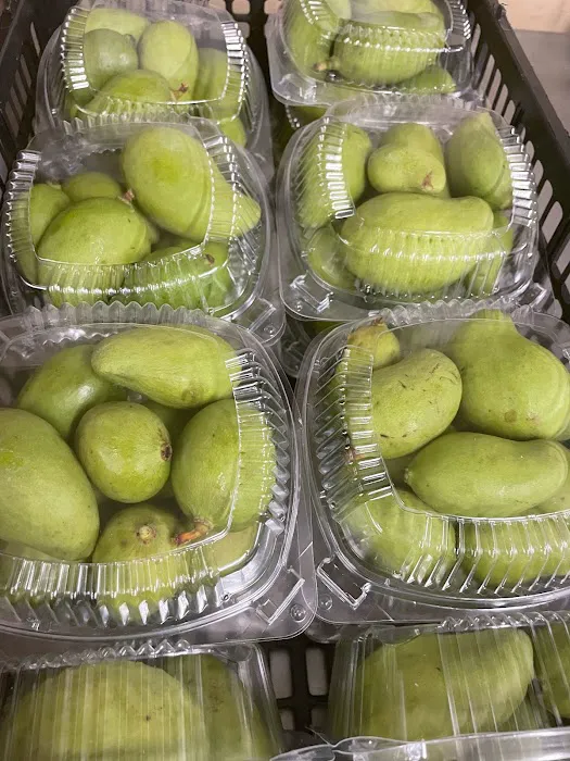 Kylie's Restaurant & Bakery Picture 1