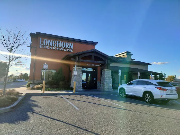 LongHorn Steakhouse Picture 9