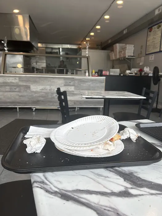 Pizza Paradise Picture 1