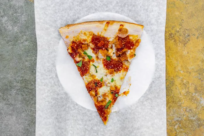 Two Tony's Pizza Picture 5