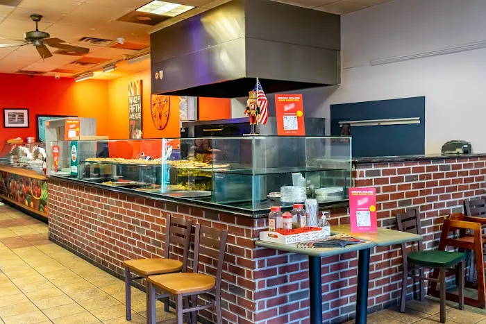 Two Tony's Pizza Picture 4