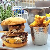 Paragon Tap & Table ico