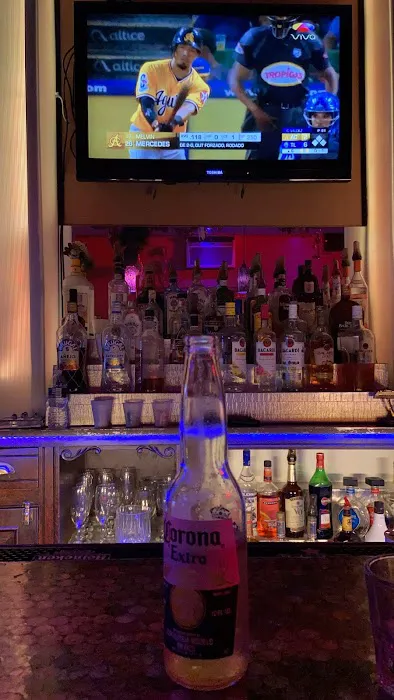 El Patio Bar & Restaurant Picture 5