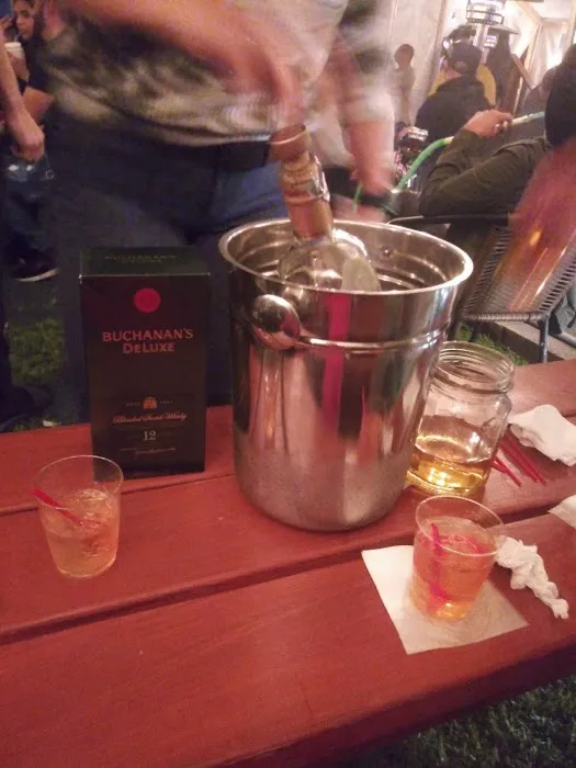 El Patio Bar & Restaurant Picture 10