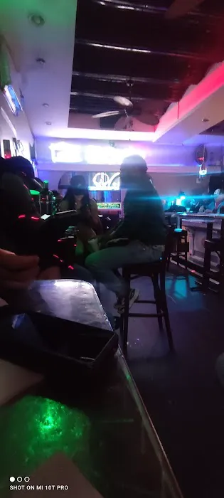 El Patio Bar & Restaurant Picture 2