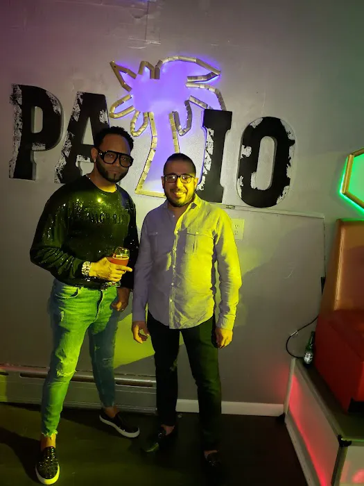 El Patio Bar & Restaurant Picture 1