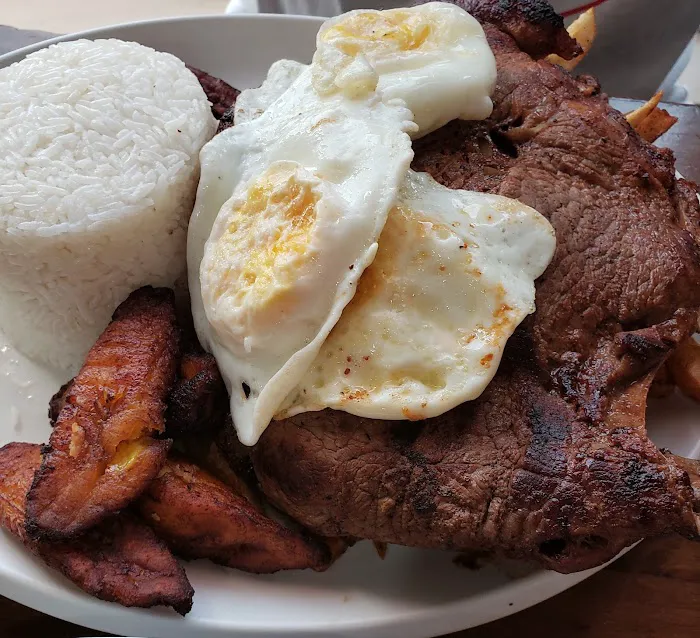 SE Salio El Pollo Picture 5