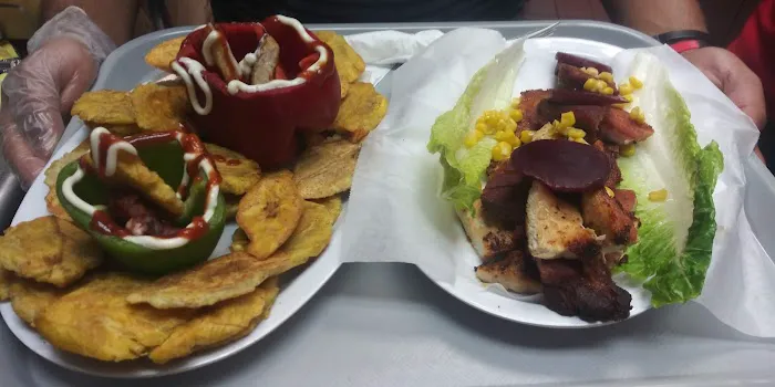 Cheo's Kitchen Picture 2