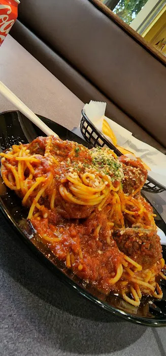 S Cachapa & Pizzeria Picture 4