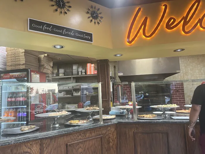 S Cachapa & Pizzeria Picture 2