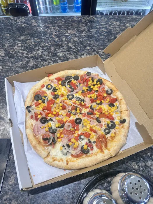 Pizzarelli Restaurant Picture 4