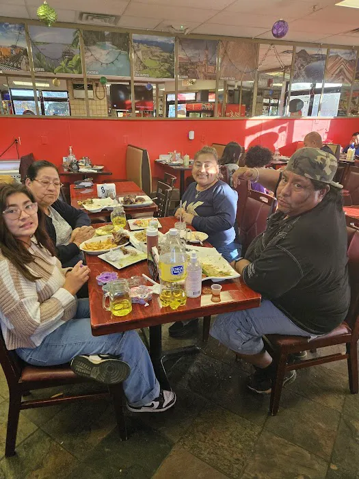 Chicken Palace Restaurant Picture 2