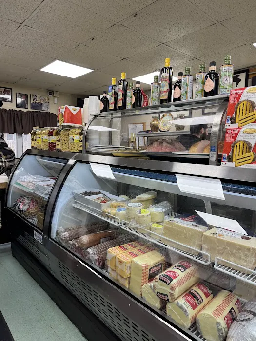 Carmine's Italian Deli Picture 10