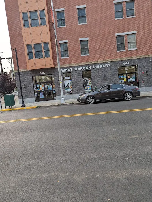 Victory Chicken House Picture 3