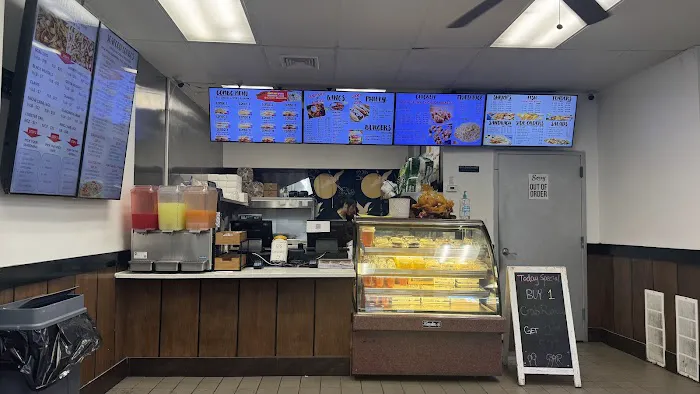 Kick’n Wings Picture 5