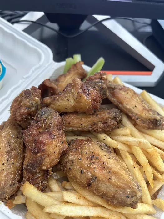 Kick’n Wings Picture 4