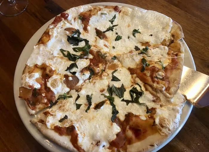 Goshen pizza Picture 3