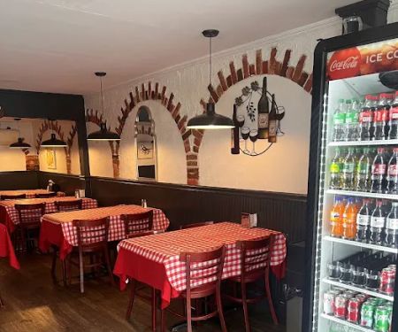 Amore's Pizzeria & Restaurant