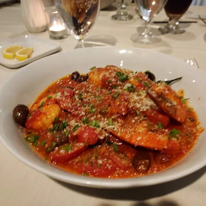 Dobbins' Tavern at the Stagecoach Inn in Goshen, NY Picture 7