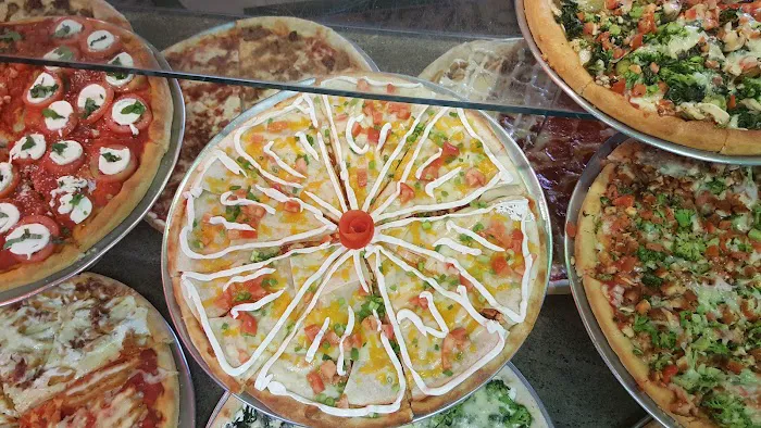 Frank's Pizza Picture 2