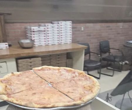 Pintos Pizza & Catering