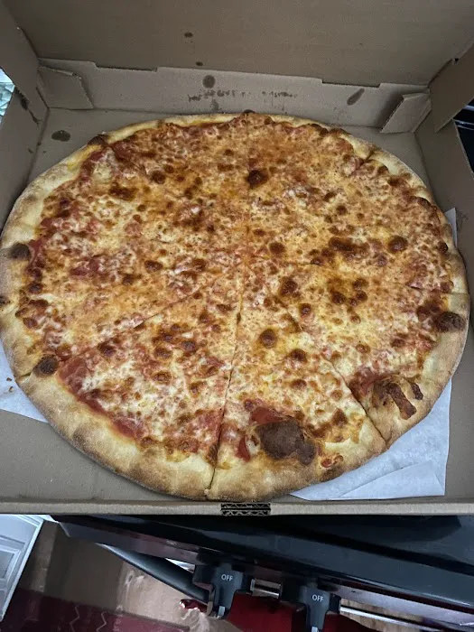 Pintos Pizza & Catering Picture 5