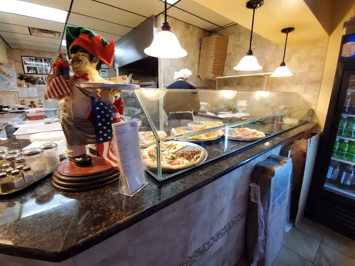 Paesano Pizzeria Picture 10