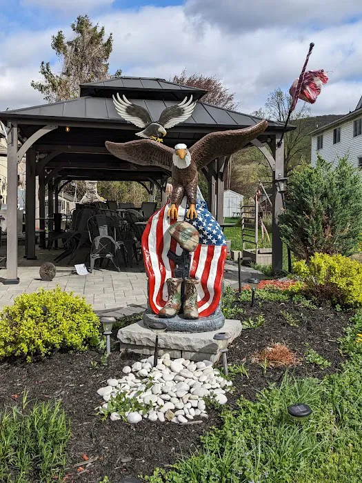 The Crystal Cafe Picture 3