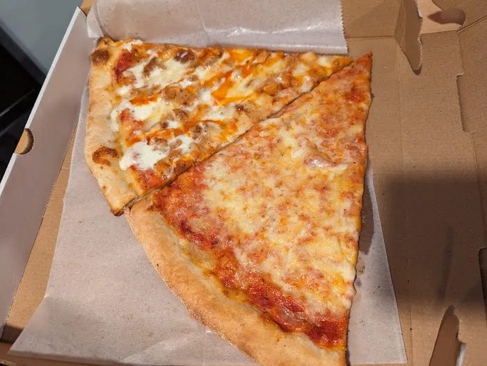 Pizza Station Picture 5