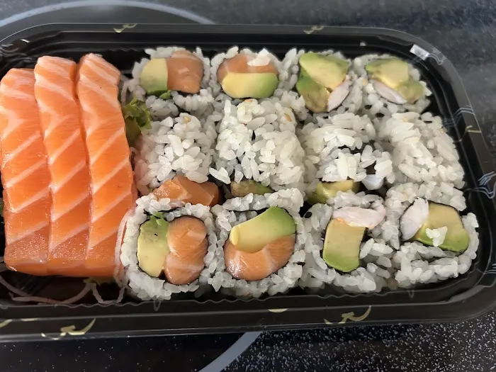 Wings Asian Bistro Picture 7