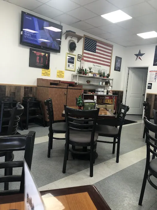 Bubba's Texas Weiners Picture 8