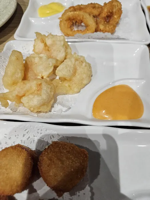 Hanami Sushi & Asian Cuisine Picture 9