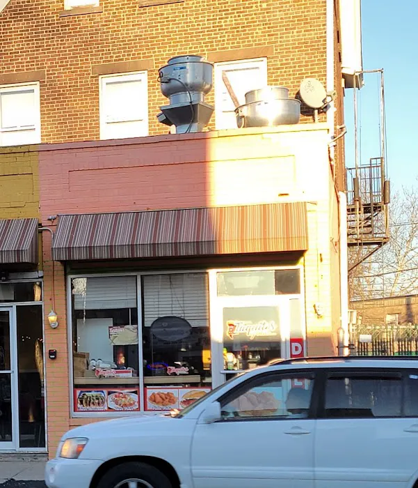 Taquitos Y Más Picture 4