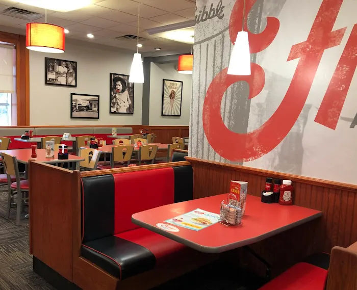 Friendly's Picture 3