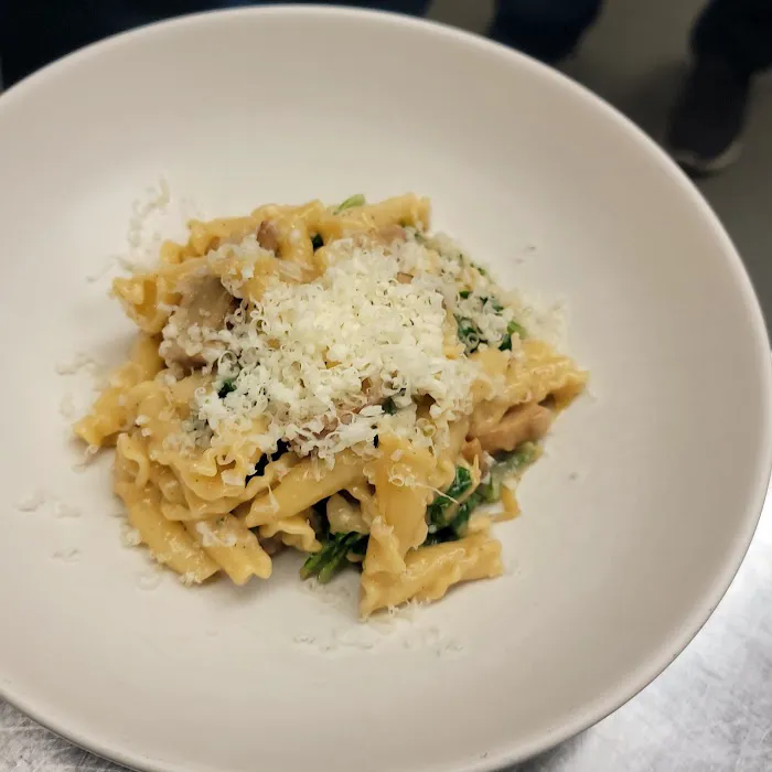 Town Bar + Kitchen Picture 8