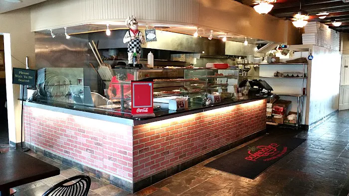 Pomodoro Ristorante & Pizzeria Picture 9