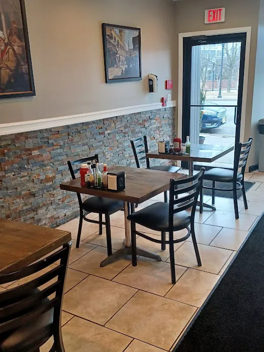 Mediterranean Grill and Pizza Picture 2