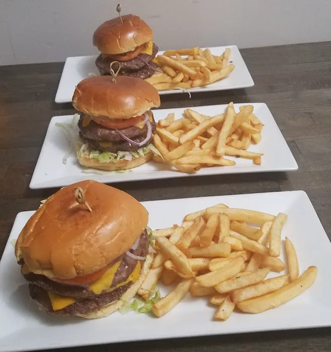 Mediterranean Grill and Pizza Picture 4