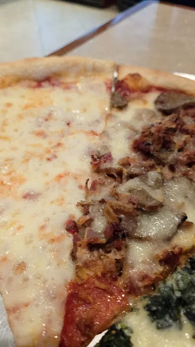 Annabella's Pizzeria & Restaurant Picture 2