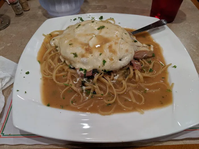 Annabella's Pizzeria & Restaurant Picture 10