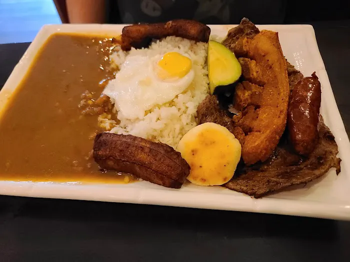 Cafe Y Canela Colombian Restaurant Picture 4