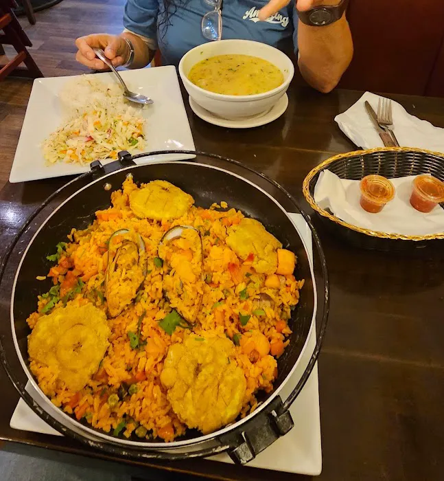 Cafe Y Canela Colombian Restaurant Picture 8