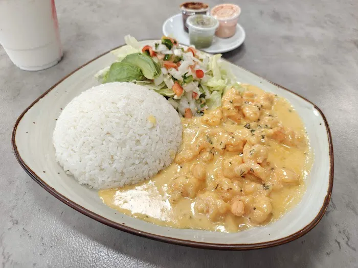 Delicias Latinas Picture 3